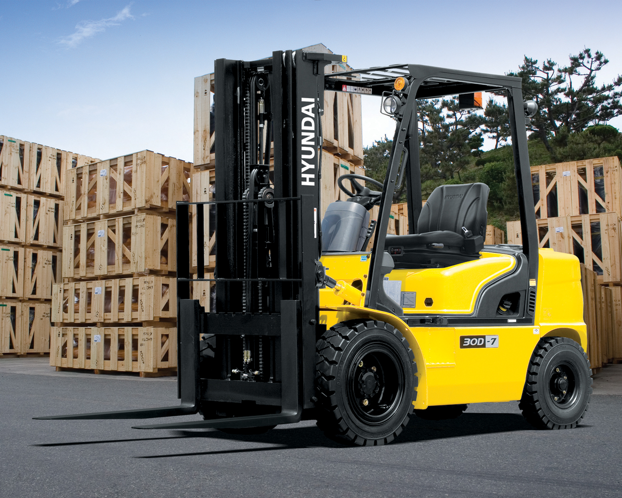 Cho thuê xe nâng giá tốt tai Tân Uyên Bình Dương Cho thuê xe nâng giá tốt tai Tân Uyên Bình Dương